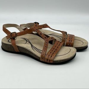 Abeo - Size 8, Basha Sandals